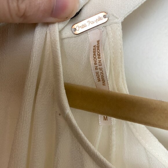 Women's NWT Free People Drift Away Cold Shoulder Long Sleeve Bohemian Blouse - Picture 8 of 11